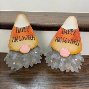ROUND TABLE COLLECTIONS” METAL CANDY CORN HEAD HALLOWEEN GNOMES